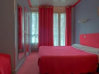 Hotel Alfred Gare Du Nord Parigi
