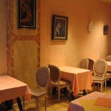 Hotel Alfred Gare Du Nord 3*