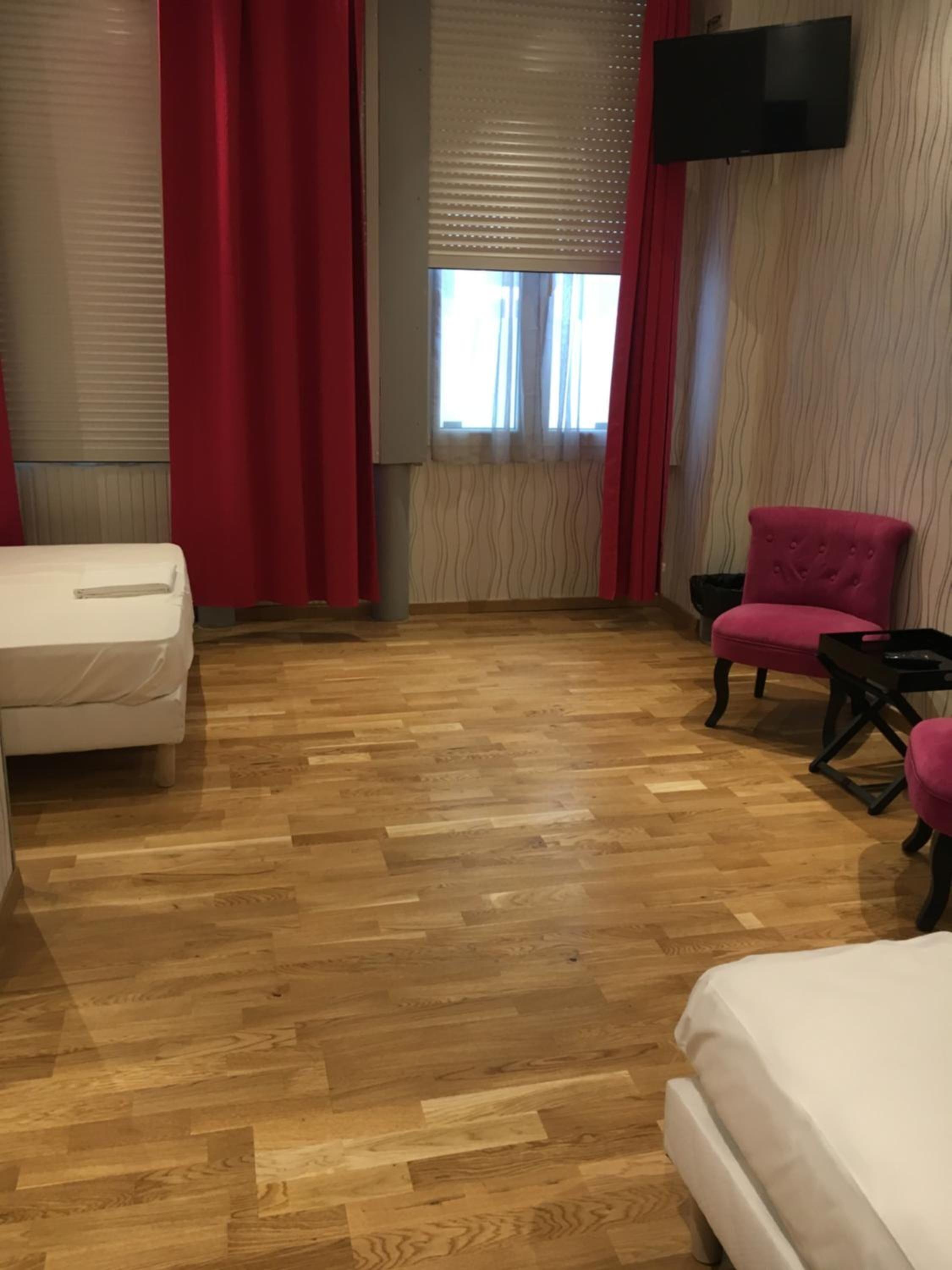 Hotel Alfred Gare Du Nord 3*